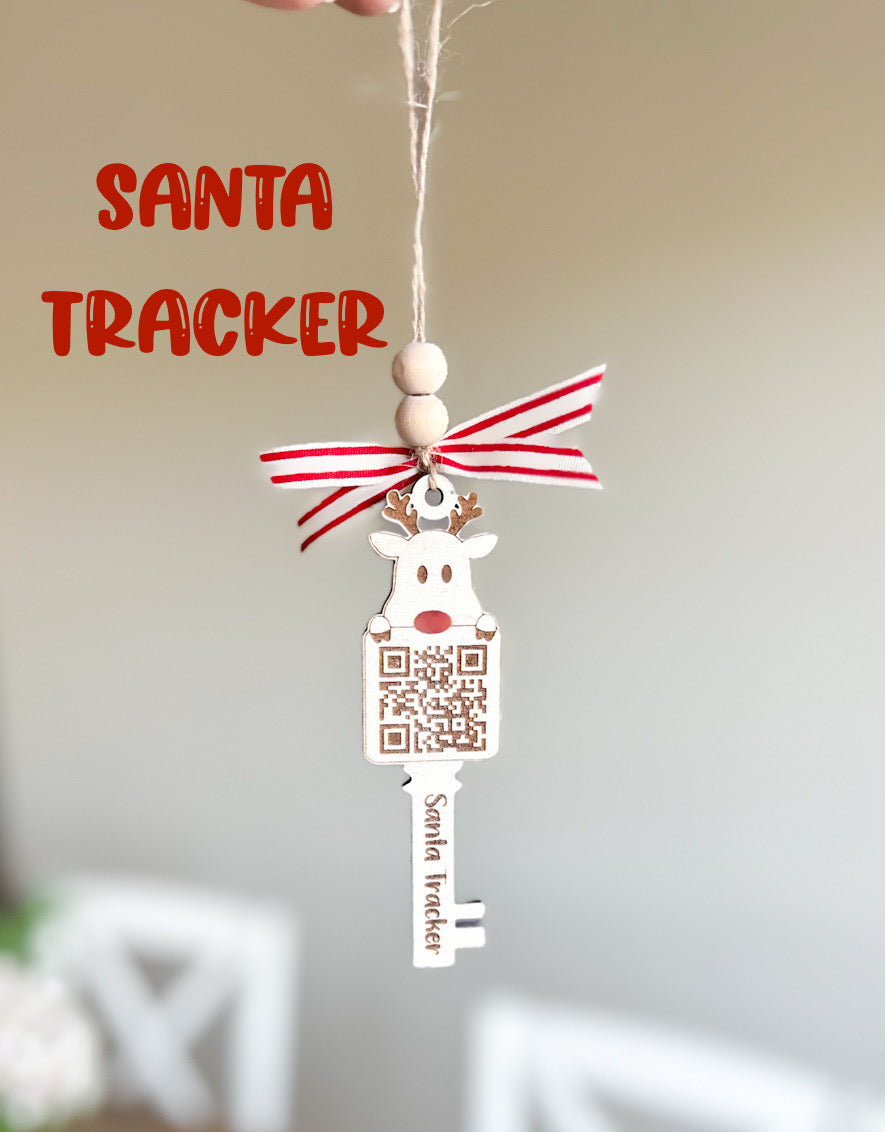 Santa tracker / kids Christmas / Santa Tracker ornament / Personalized Santa Tracker (Copy)